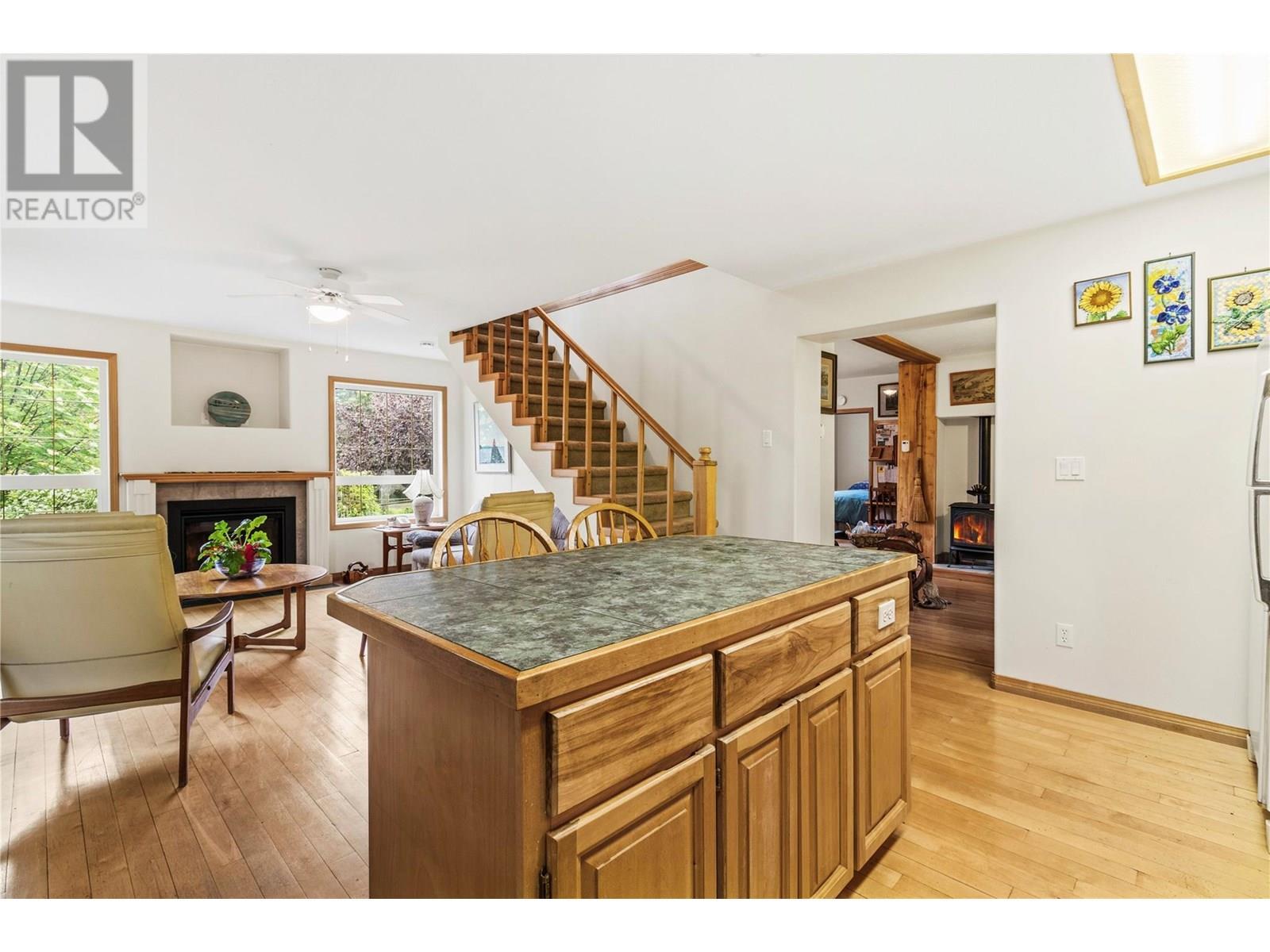 1756 Blind Bay Road. Blind Bay, British Columbia