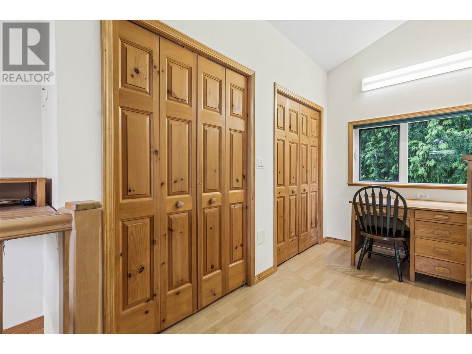 1756 Blind Bay Road. Blind Bay, British Columbia