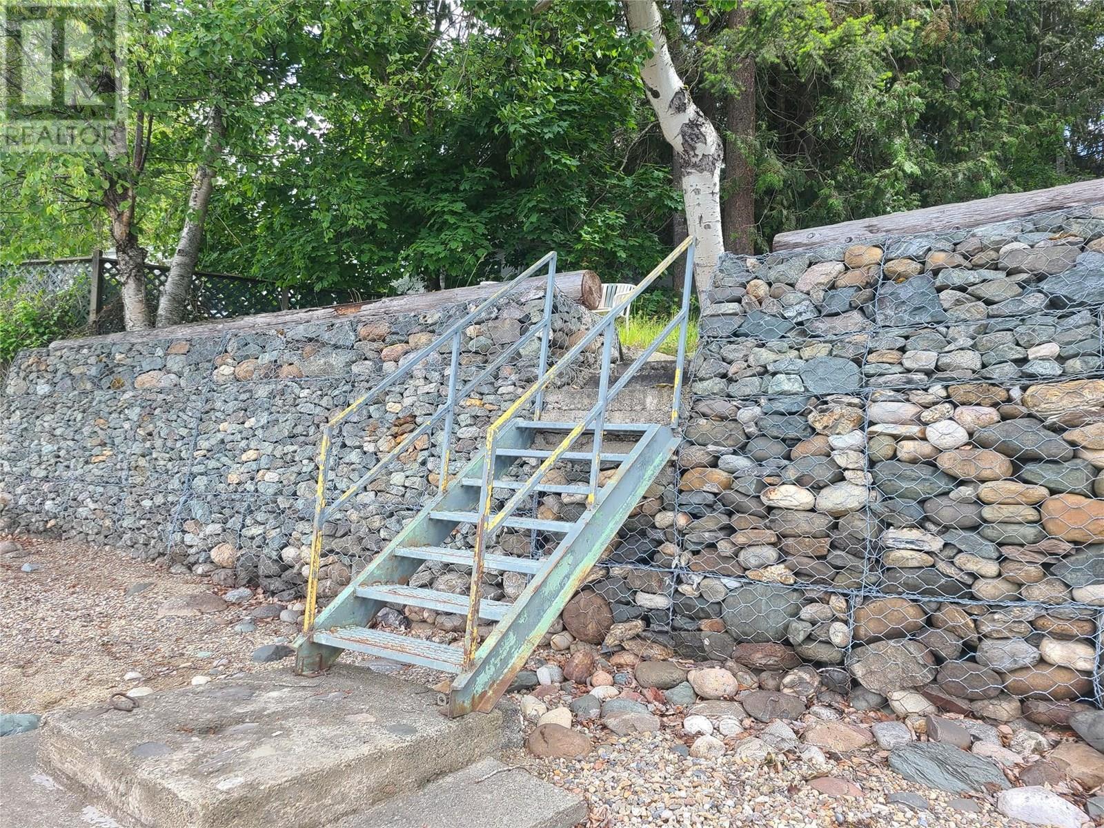 1756 Blind Bay Road. Blind Bay, British Columbia