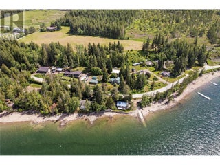 1756 Blind Bay Road. Blind Bay, British Columbia
