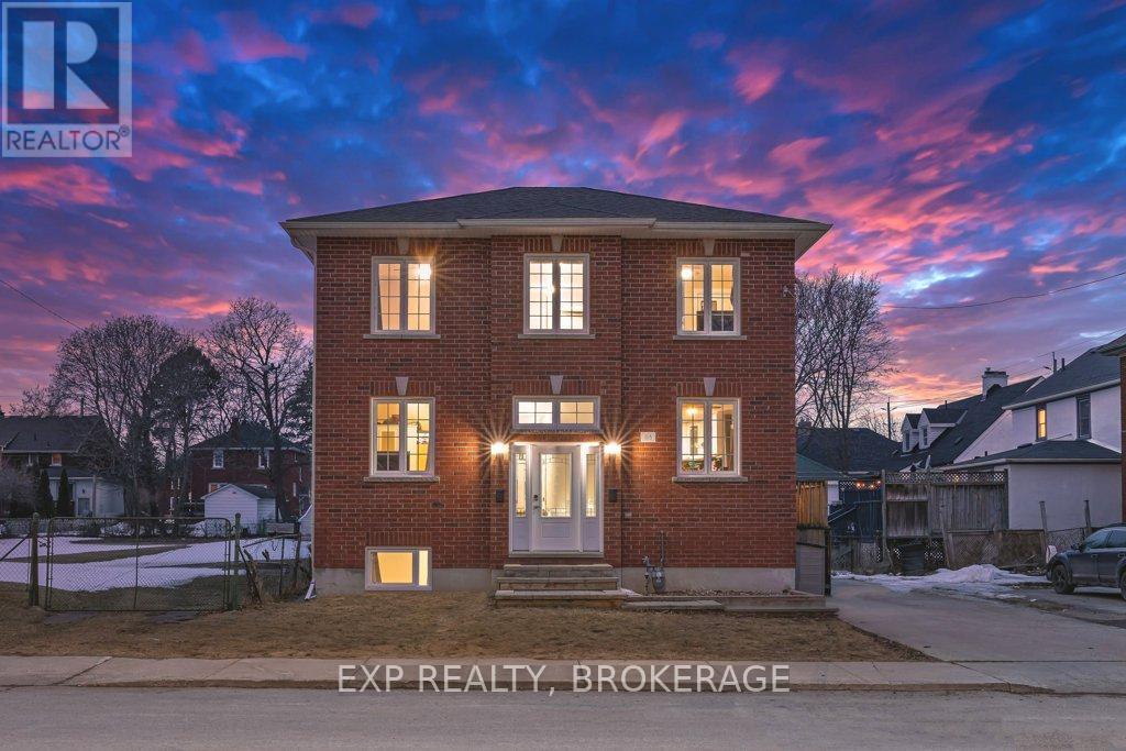 118 Napier Street, Kingston (central City East)