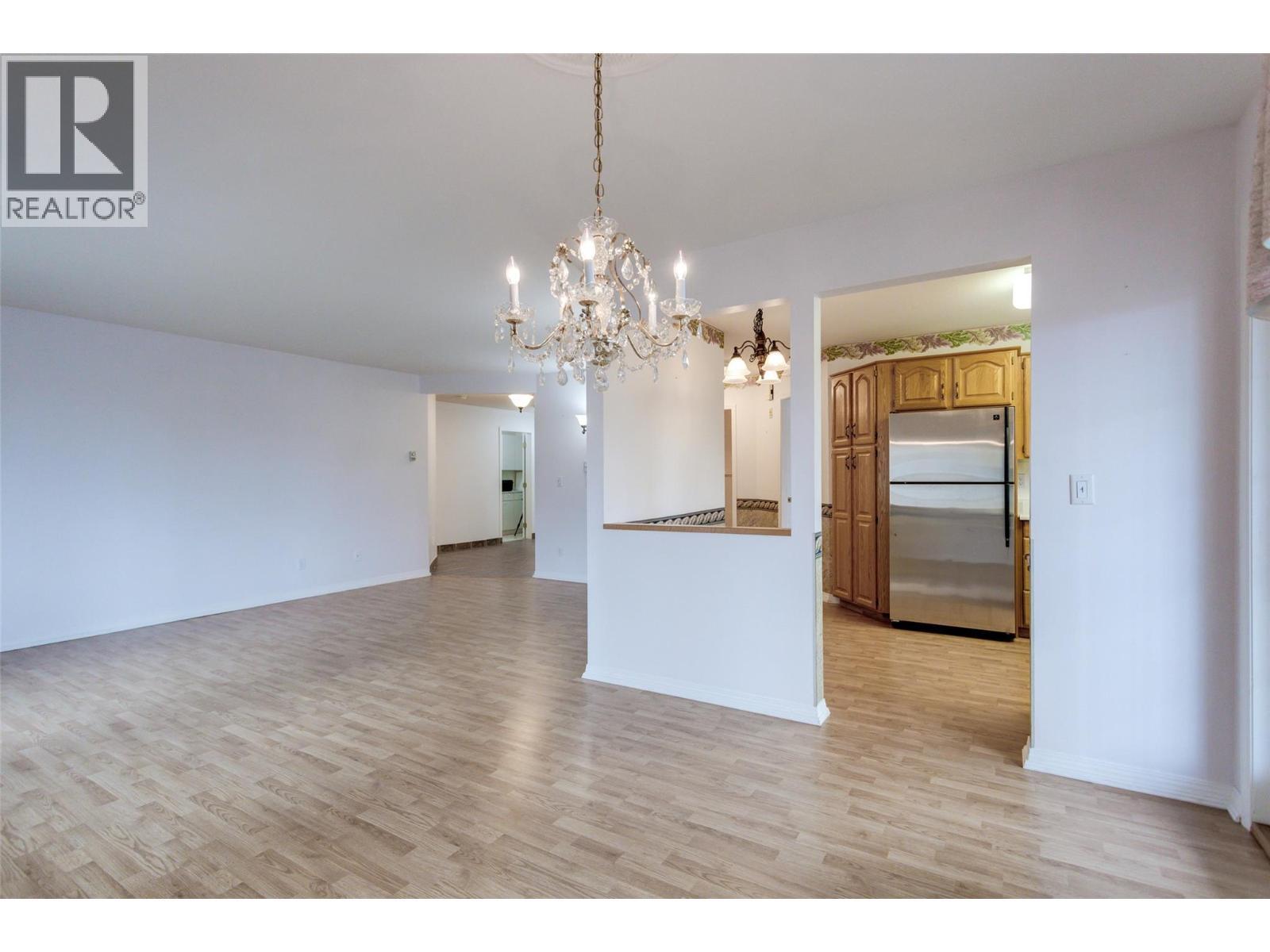 1055 Lawrence Avenue Unit# 105 Lot# 5. Kelowna, British Columbia