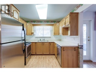 1055 Lawrence Avenue Unit# 105 Lot# 5. Kelowna, British Columbia