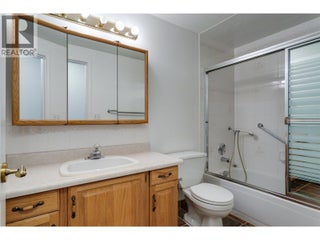 1055 Lawrence Avenue Unit# 105 Lot# 5. Kelowna, British Columbia