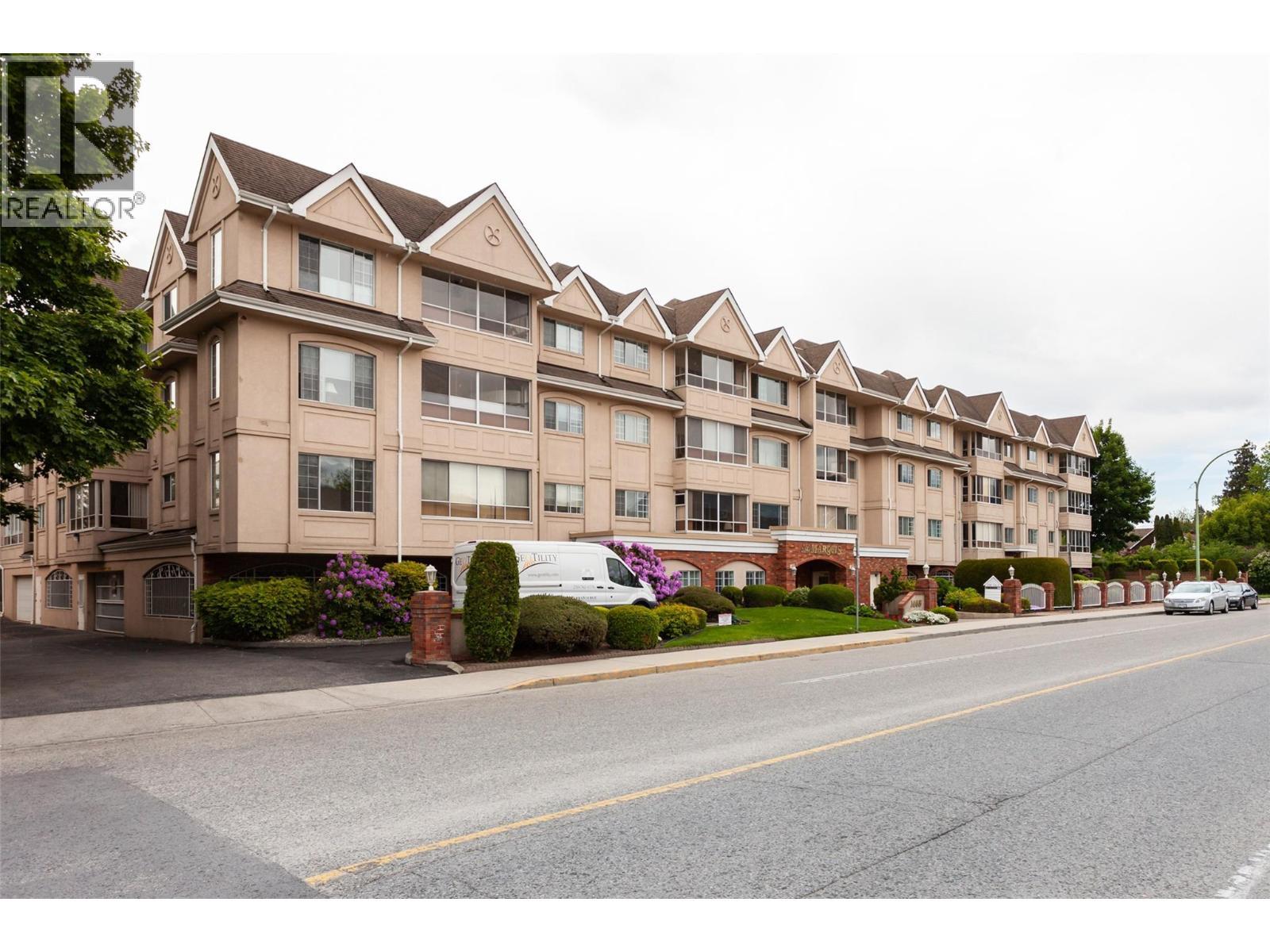 1055 Lawrence Avenue Unit# 105 Lot# 5. Kelowna, British Columbia
