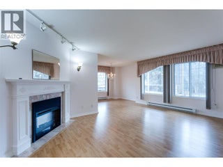 1055 Lawrence Avenue Unit# 105 Lot# 5. Kelowna, British Columbia