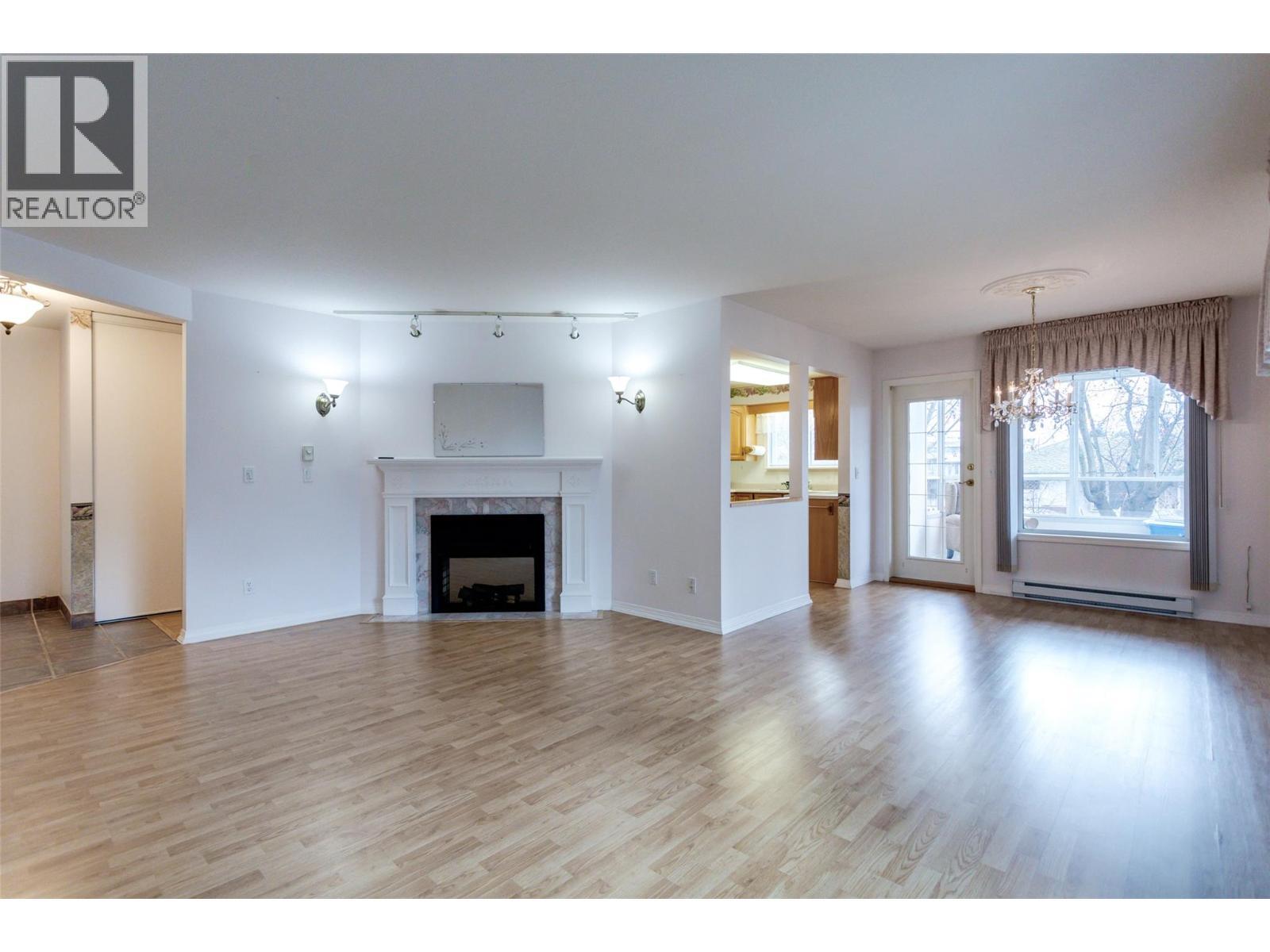 1055 Lawrence Avenue Unit# 105 Lot# 5. Kelowna, British Columbia
