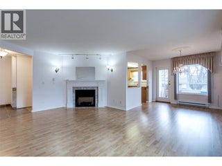 1055 Lawrence Avenue Unit# 105 Lot# 5. Kelowna, British Columbia