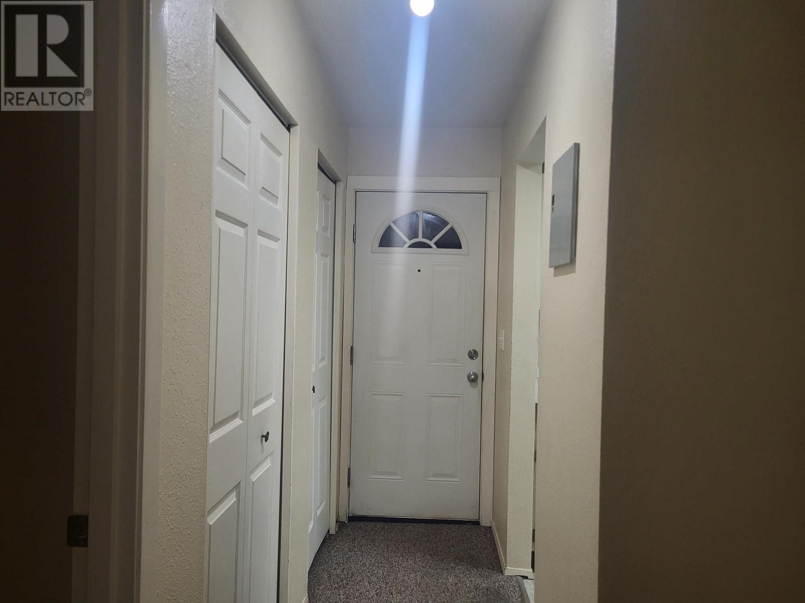 3800 24 Avenue Unit# 208. Vernon, British Columbia