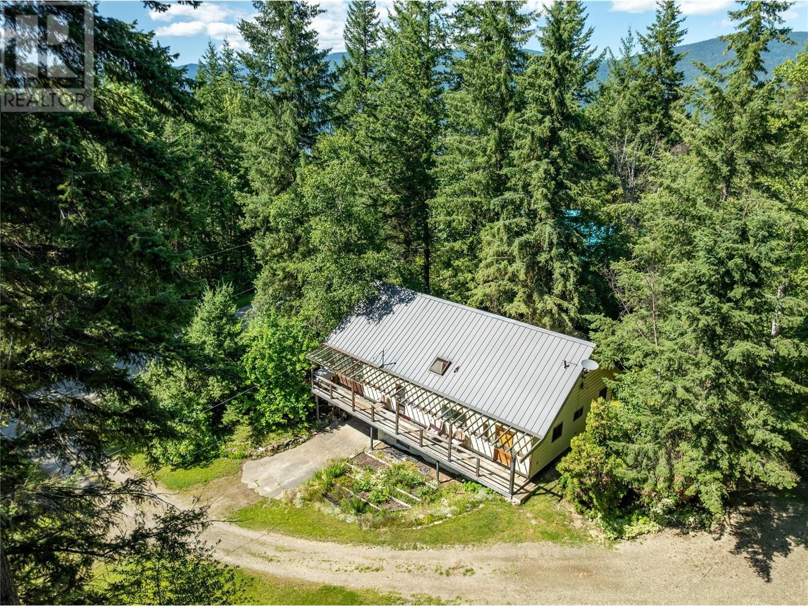 3840 Cameron Road. Eagle Bay, British Columbia