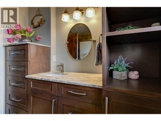 371 Valley Road Unit# 1-3. Kelowna, British Columbia