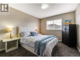 371 Valley Road Unit# 1-3. Kelowna, British Columbia