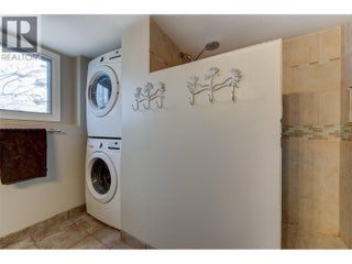 371 Valley Road Unit# 1-3. Kelowna, British Columbia