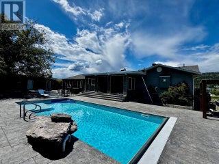 371 Valley Road Unit# 1-3. Kelowna, British Columbia