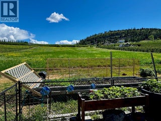 371 Valley Road Unit# 1-3. Kelowna, British Columbia