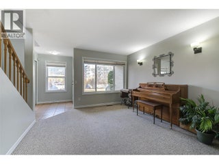 371 Valley Road Unit# 1-3. Kelowna, British Columbia