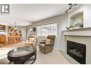 371 Valley Road Unit# 1-3. Kelowna, British Columbia