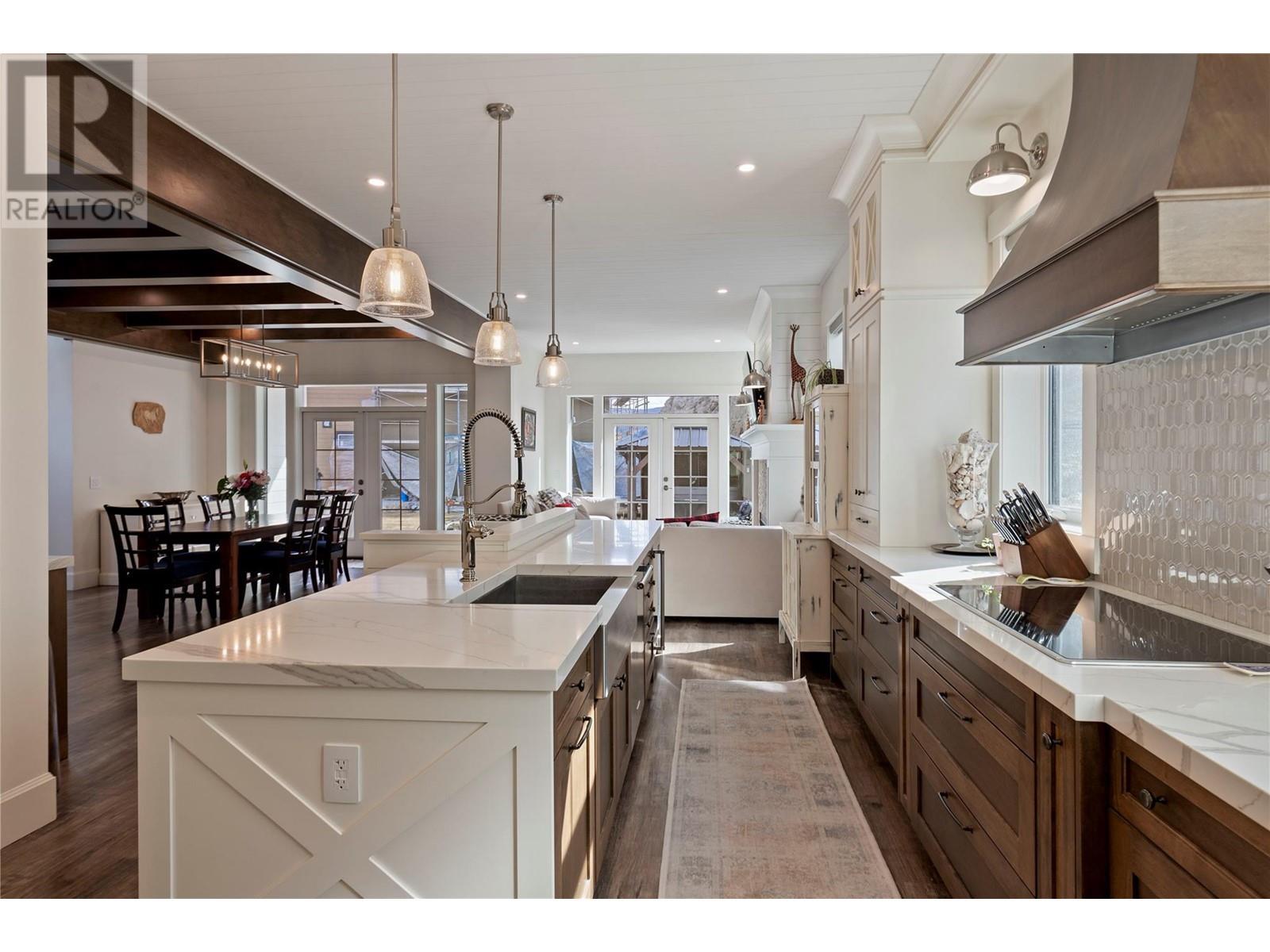 2191 Lavetta Drive. Kelowna, British Columbia