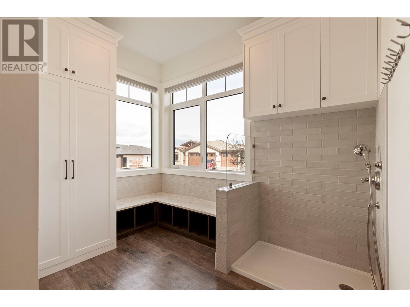 2191 Lavetta Drive. Kelowna, British Columbia