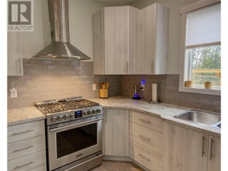 9468 Houghton Road. Vernon, British Columbia