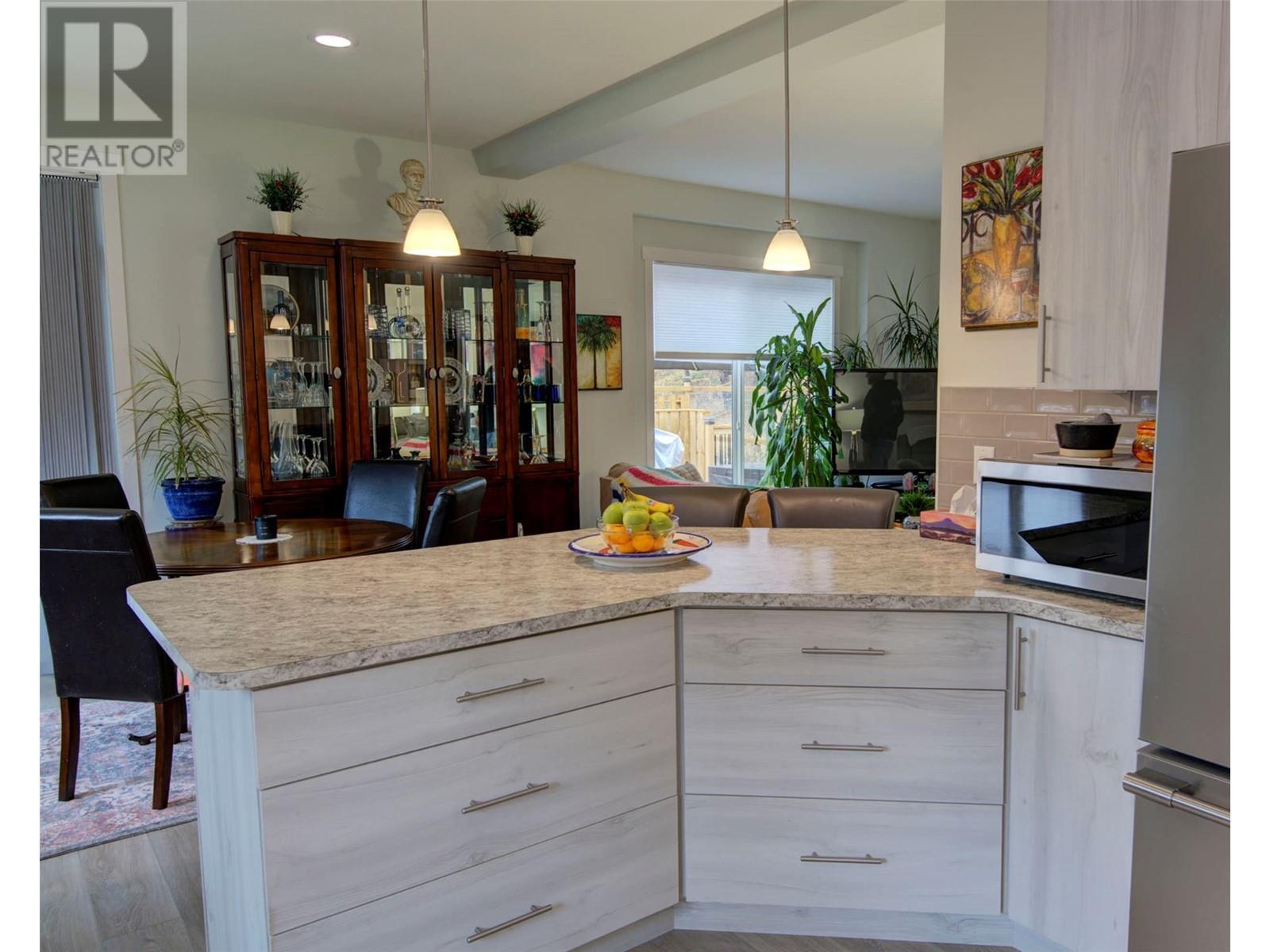 9468 Houghton Road. Vernon, British Columbia