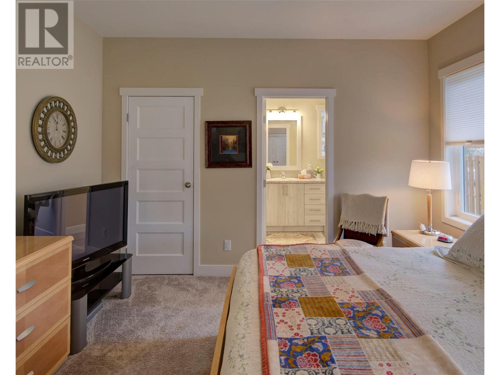 9468 Houghton Road. Vernon, British Columbia