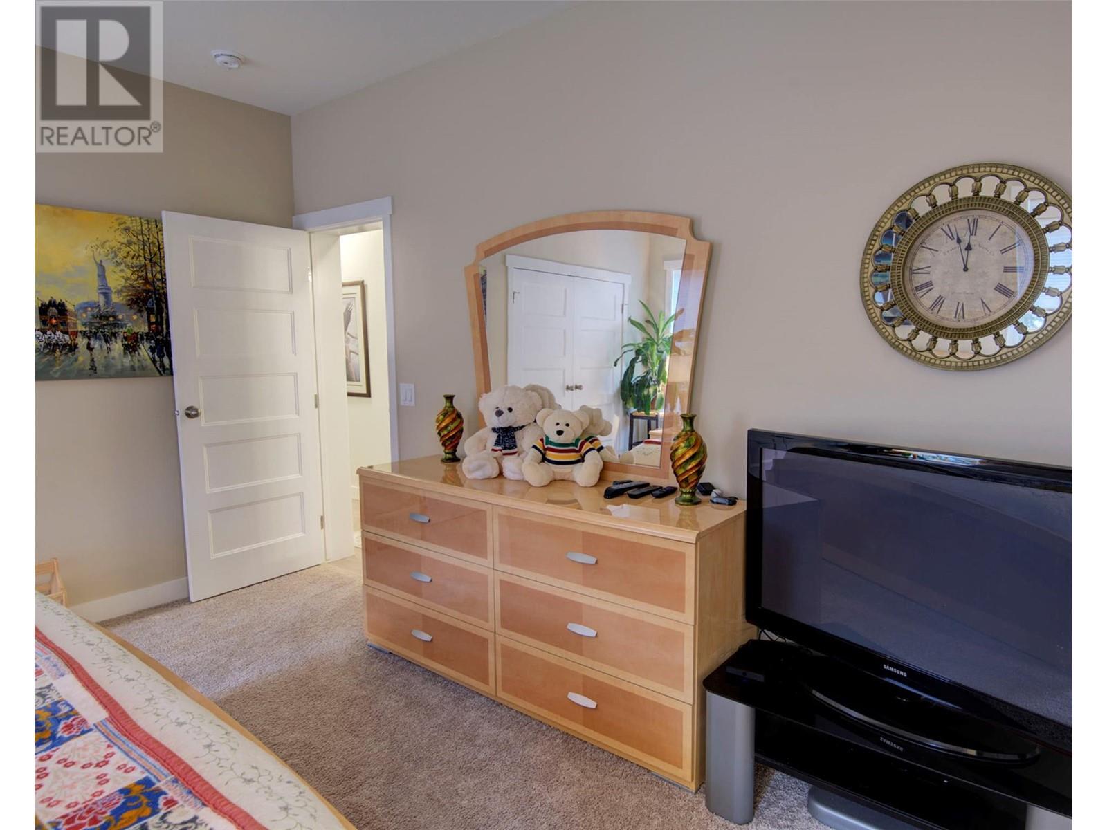 9468 Houghton Road. Vernon, British Columbia