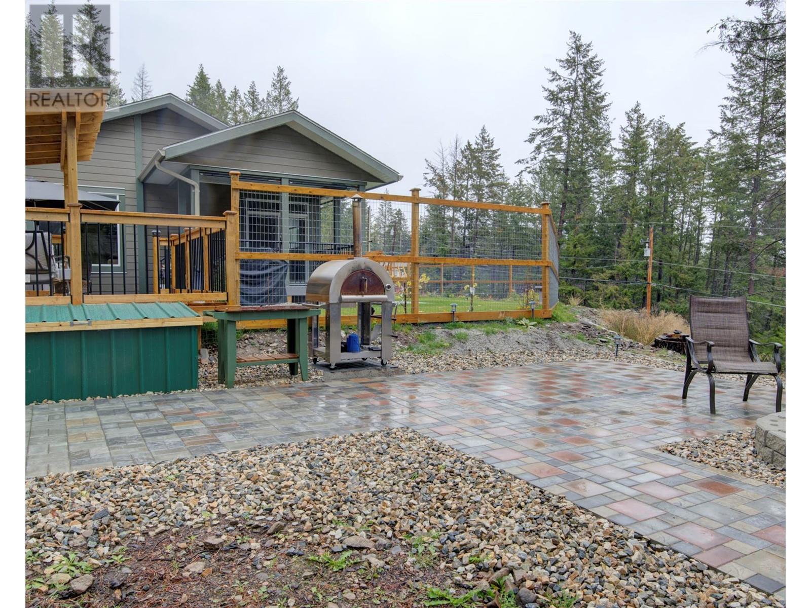 9468 Houghton Road. Vernon, British Columbia