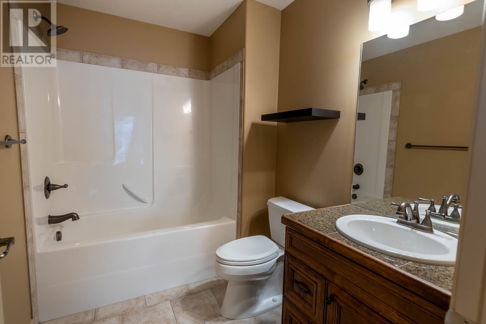 2770 Auburn Road Unit# 206. West Kelowna, British Columbia