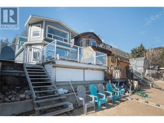 6820 Trans Canada Highway Nw Unit# 2. Salmon Arm, British Columbia