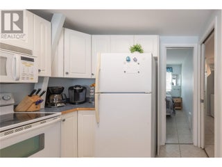 6820 Trans Canada Highway Nw Unit# 2. Salmon Arm, British Columbia