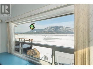 6820 Trans Canada Highway Nw Unit# 2. Salmon Arm, British Columbia