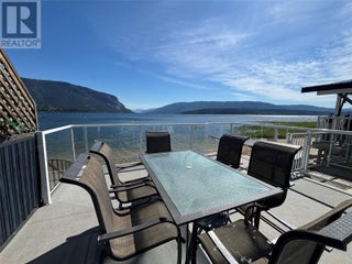 6820 Trans Canada Highway Nw Unit# 2. Salmon Arm, British Columbia