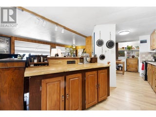 3096 Lindberg Road. Sorrento, British Columbia