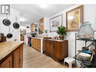 3096 Lindberg Road. Sorrento, British Columbia