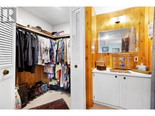 3096 Lindberg Road. Sorrento, British Columbia