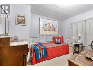 3096 Lindberg Road. Sorrento, British Columbia