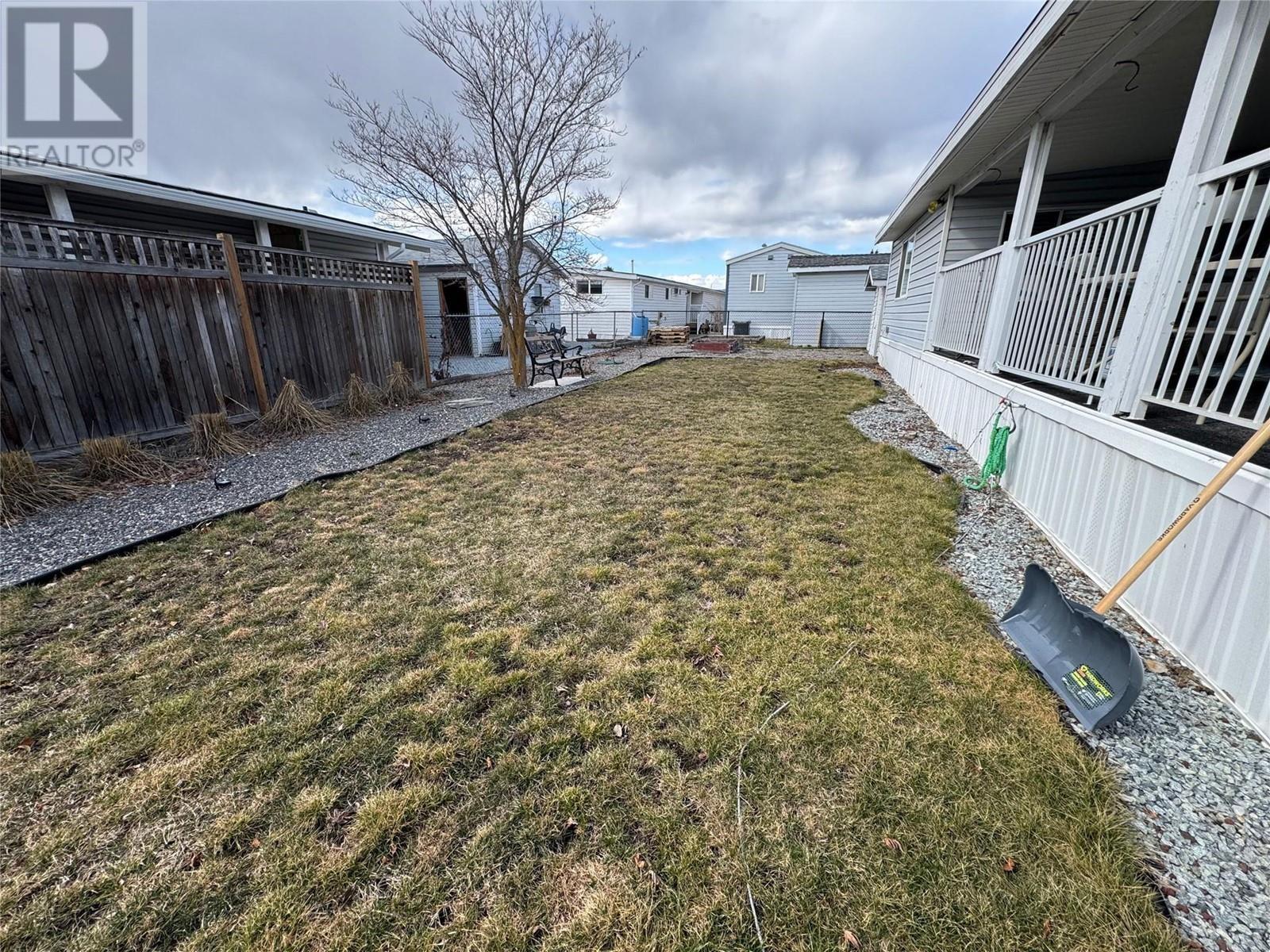 720 Commonwealth Road Unit# 222. Kelowna, British Columbia