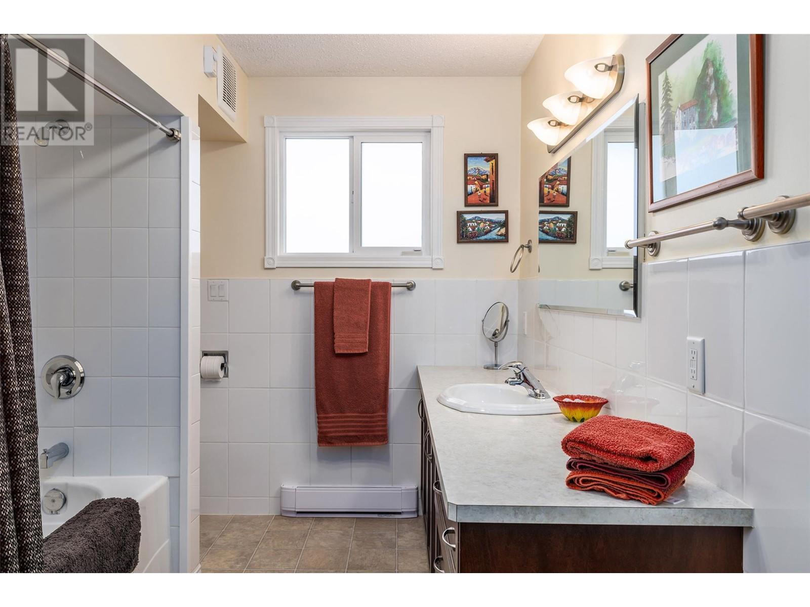 1789 Munson Road. Kelowna, British Columbia