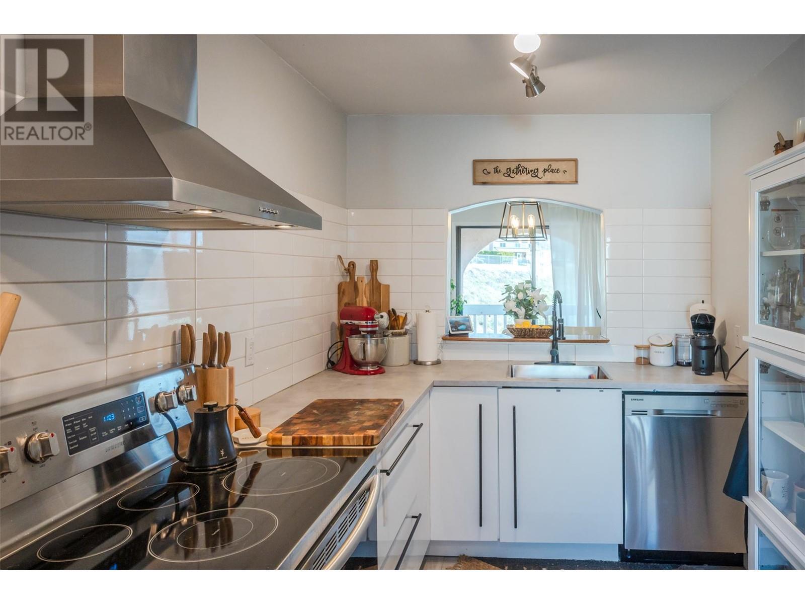 8043 Vedette Drive Unit# 1a. Osoyoos, British Columbia