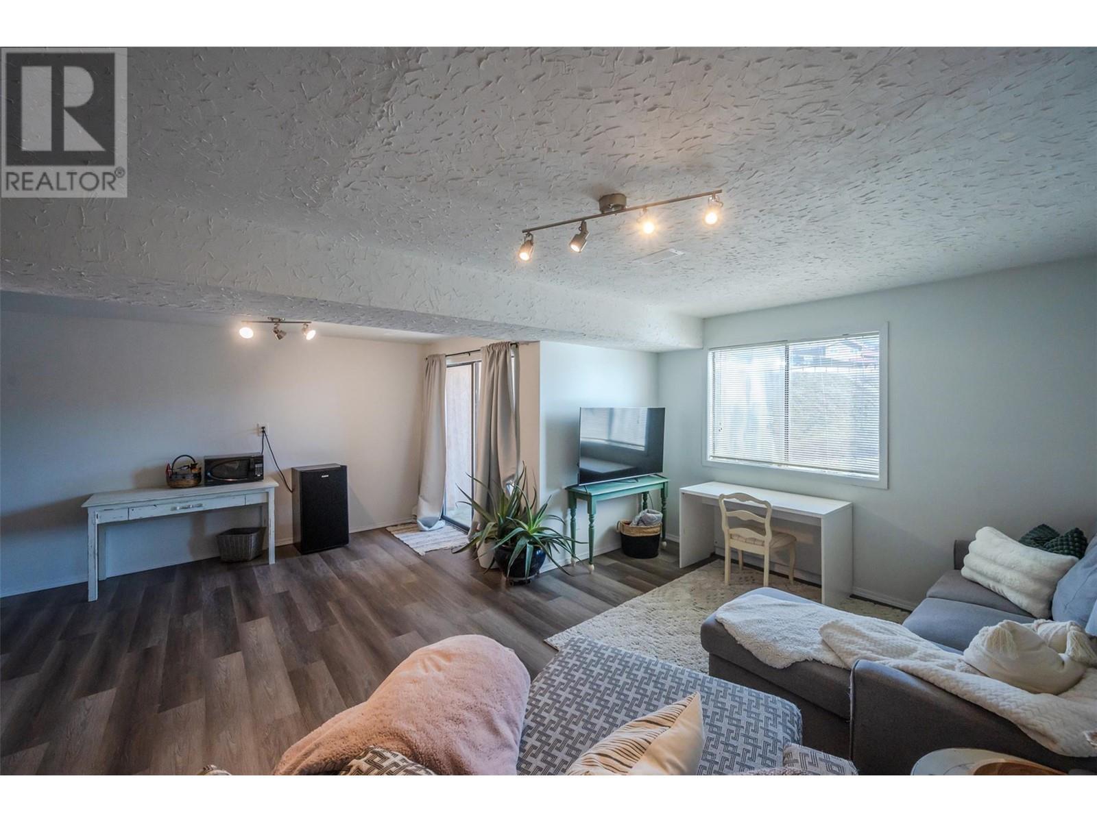 8043 Vedette Drive Unit# 1a. Osoyoos, British Columbia