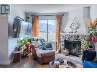8043 Vedette Drive Unit# 1a. Osoyoos, British Columbia