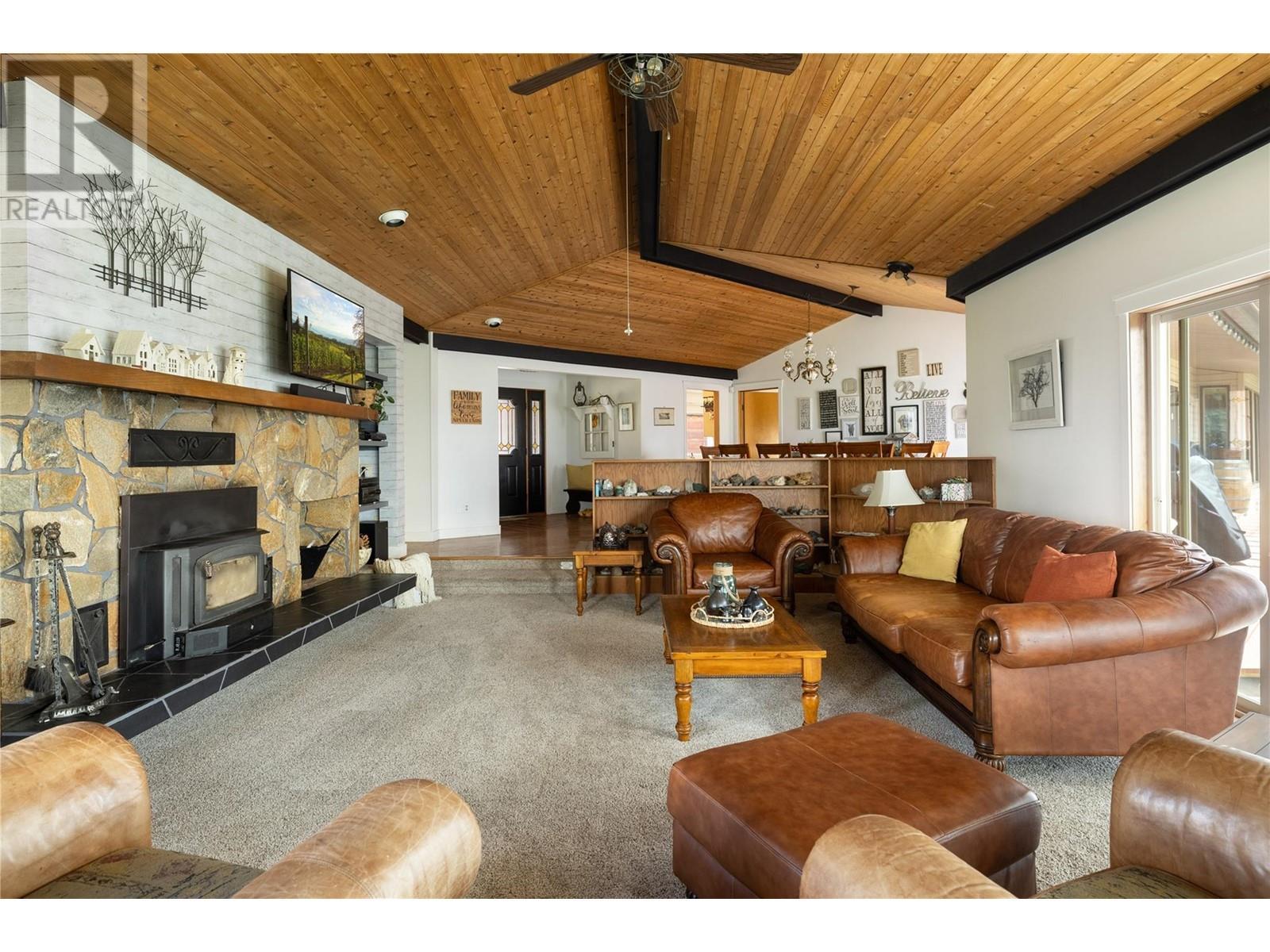 5620 Neil Road. Vernon, British Columbia