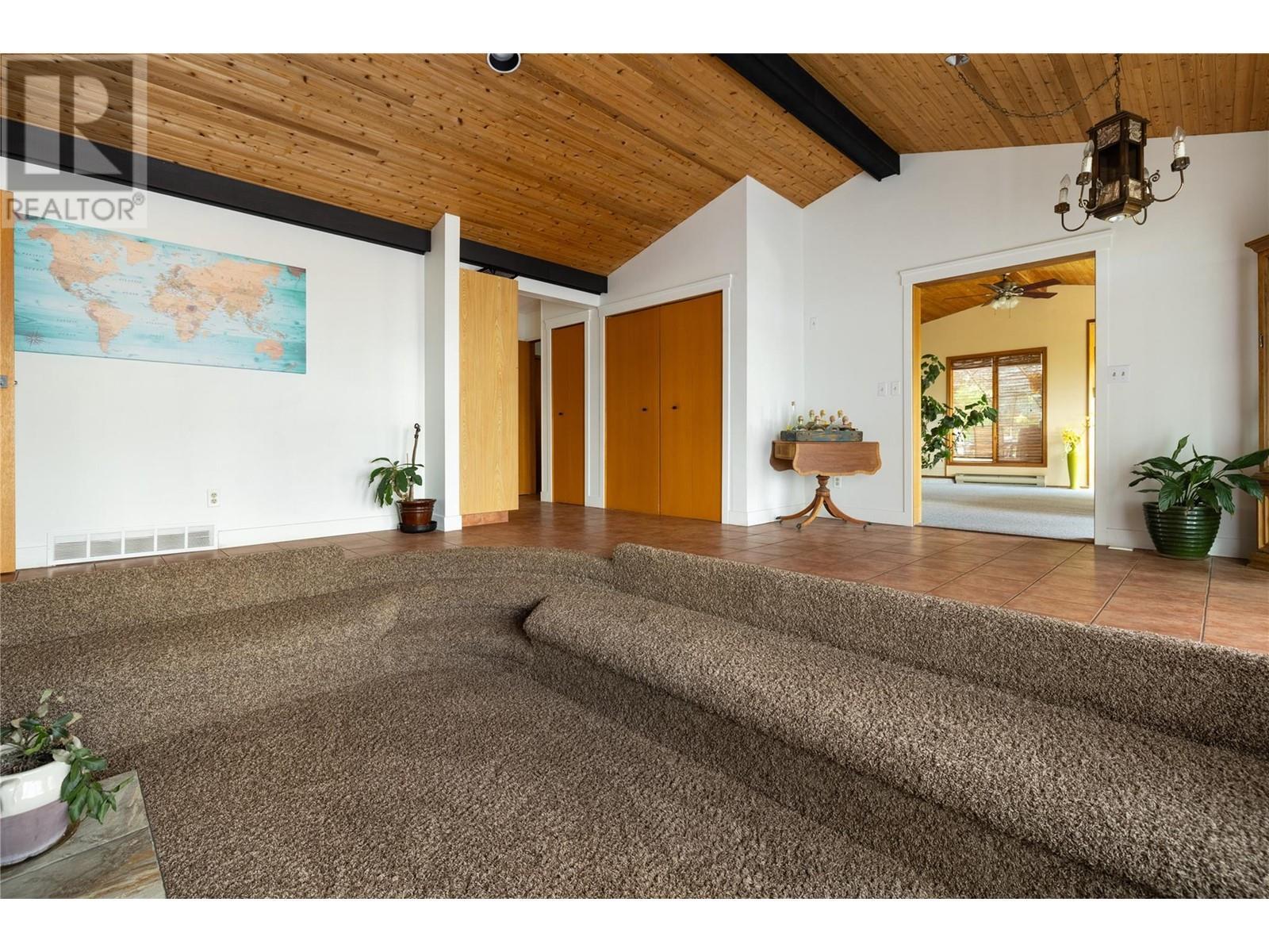 5620 Neil Road. Vernon, British Columbia