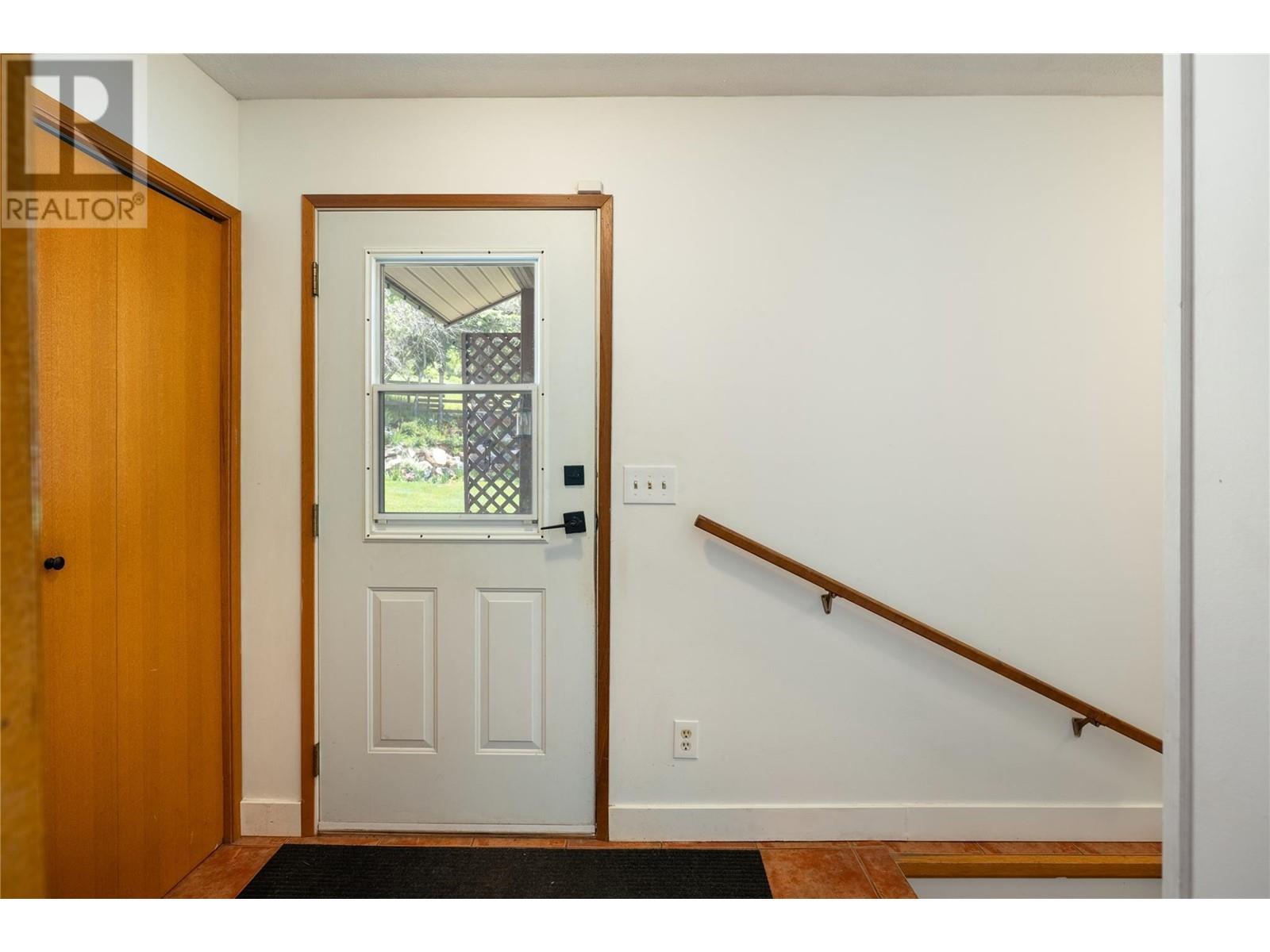 5620 Neil Road. Vernon, British Columbia