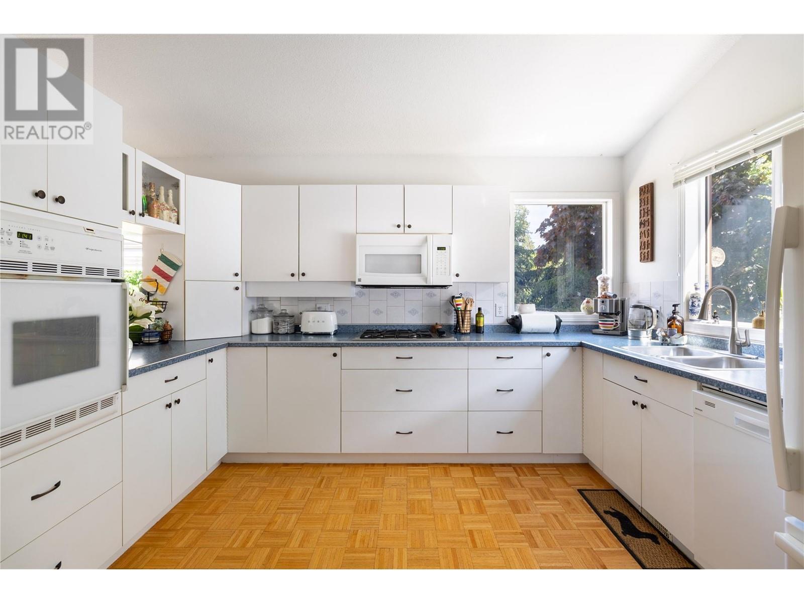 5620 Neil Road. Vernon, British Columbia