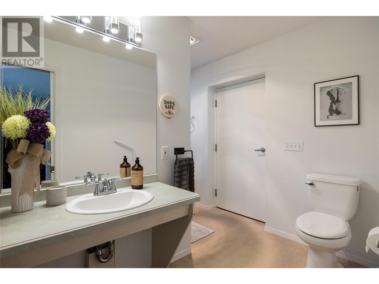 5620 Neil Road. Vernon, British Columbia