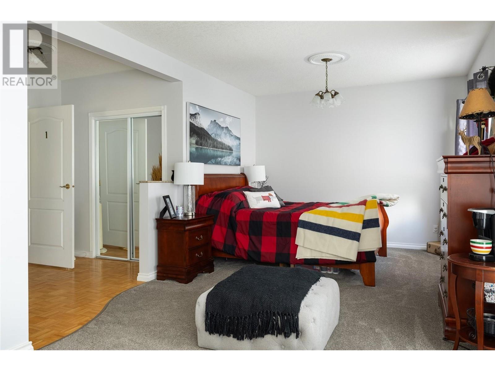 5620 Neil Road. Vernon, British Columbia