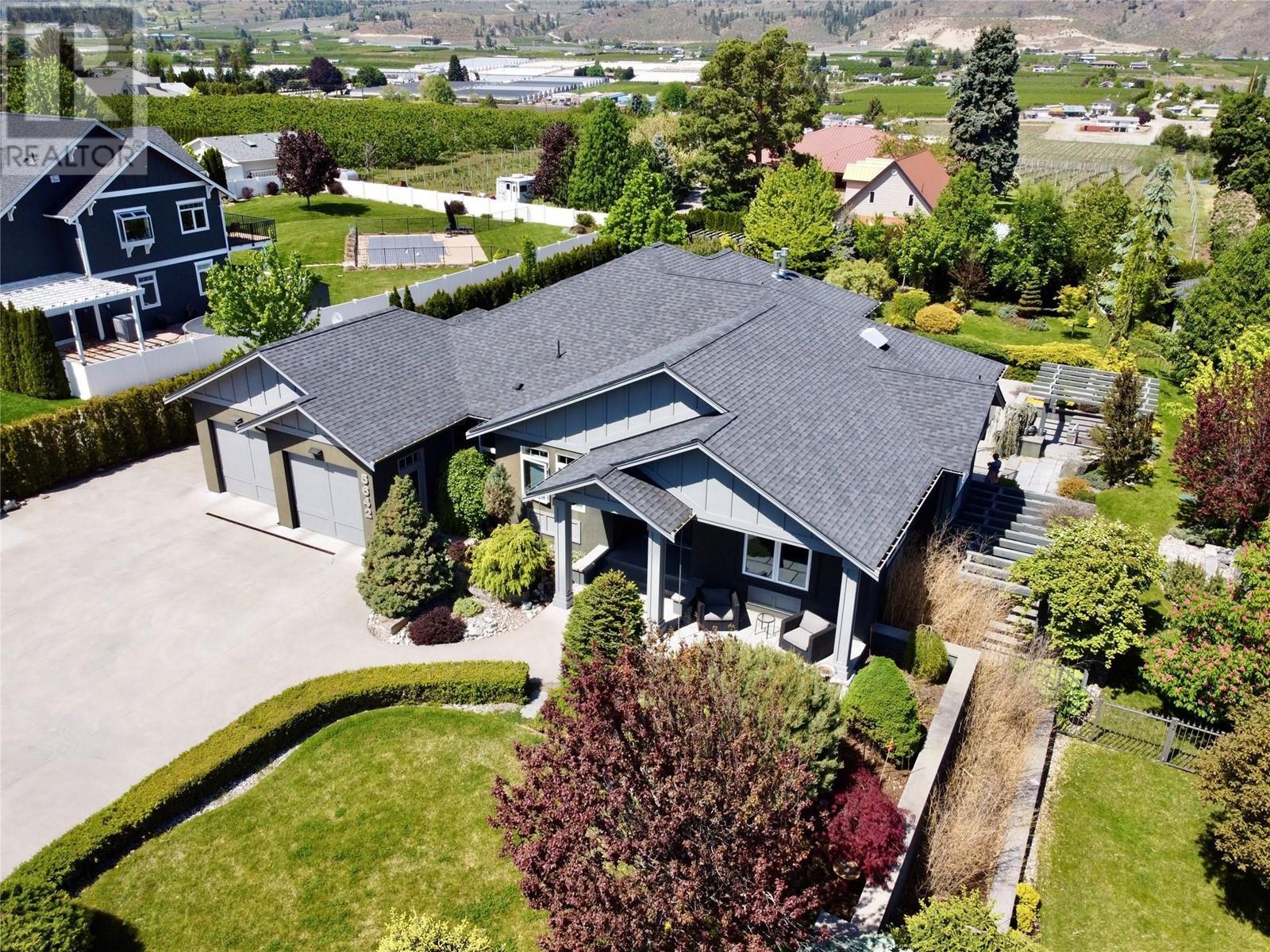 5642 Yarrow Street. Oliver, British Columbia