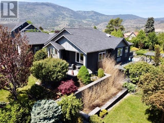 5642 Yarrow Street. Oliver, British Columbia